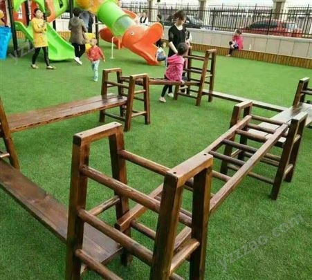 幼儿园攀爬架户外感统训练碳化16件儿童游乐设施碳化28件