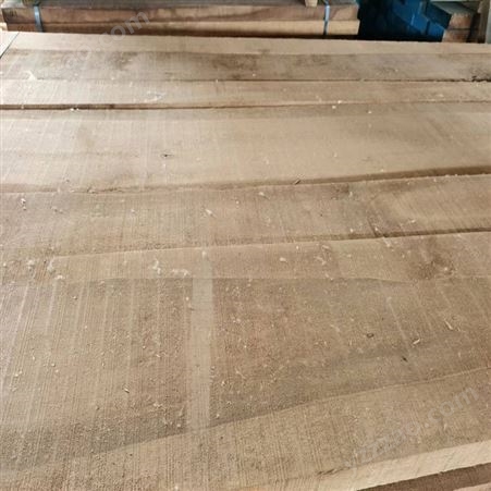 景弘 提供各种规格 白杨木 碳化杨木烘干板材光泽度强 胶粘性能好