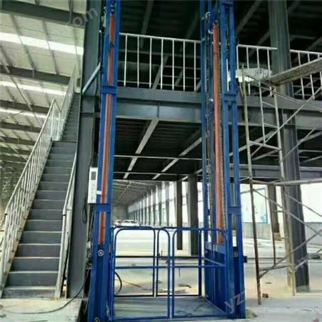 室外导轨式升降机 升降机厂家简易升降货梯 龙华机械车间导轨式升降机