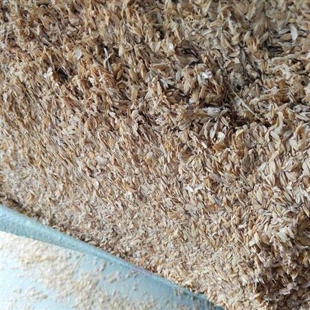 常年大量供应油糠米糠，大米抛光粉米粉，碎米稻壳粉